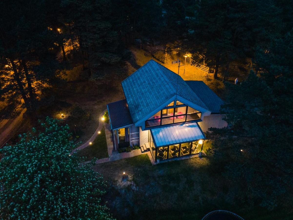 Villa Juras Krasti Idille Jurmalciems Exterior foto